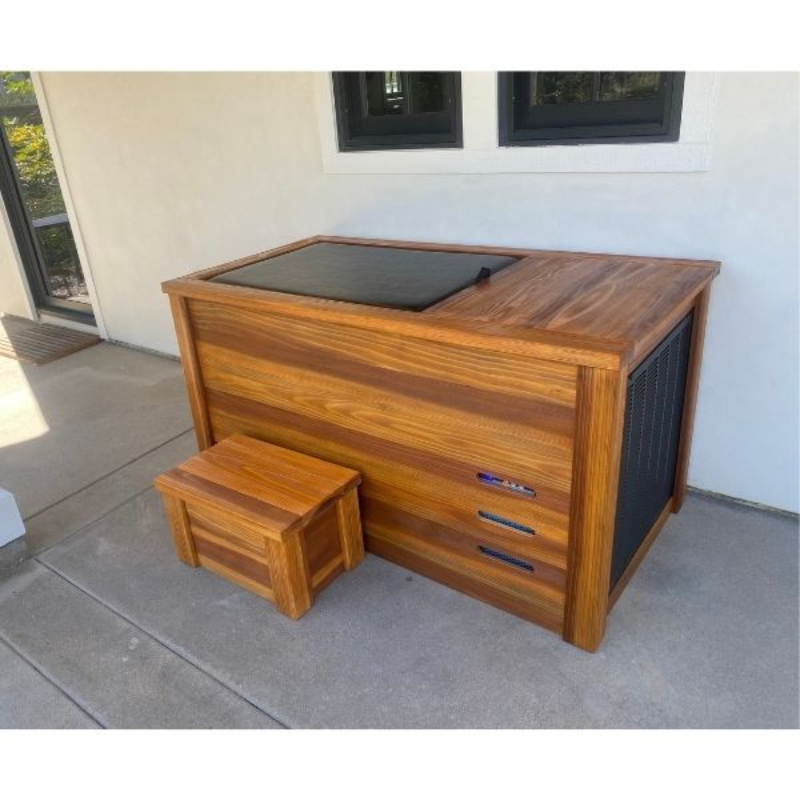 Kooru Cold Plunge Tub — Handcrafted Redwood
